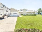 3 Br, 2 bath, Single Family 105 Vinewood Court