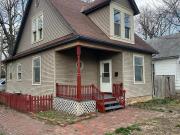 3 Br, 2 bath, Single Family 1222 SW 5th St