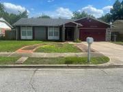 3 Br, 2 bath, Single Family 13038 E 27th Place