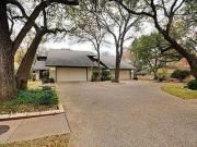 3 Br, 2 bath, Townhouse/Brownstone/RowHouse 8606 Mesa Dr