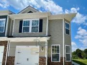 3 Br, 3 bath, Single Family 130 Creekview