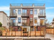 3 Br, 3 bath, Townhouse/Brownstone/RowHouse 1537 Nw 59th St