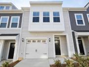 3 Br, 3 bath, Townhouse/Brownstone/RowHouse 2734 Lehigh Rd