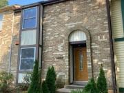 3 Br, 4 bath, Townhouse/Brownstone/RowHouse 8763 Ridge...