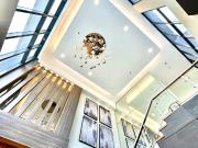 3 BR Furnished Condo with 3 Parking Slots for Lease |...