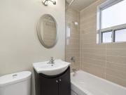 3 Broadway Avenue 1 Bedroom Apartment for Rent at 3...