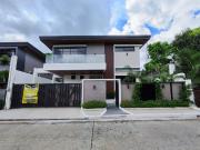 3 Carport Ready for occupancy House and Lot for Sale in...