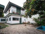3 casas en venta 4 ambientes a refaccionar Adrogue