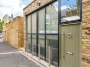 3 Chestnut Mews, London, SW14 7DD, United Kingdom | 2...