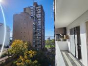 3 de febrero 47 balcón vista lateral al rio Pque Urquiza