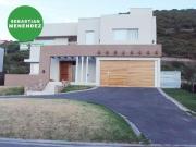 3 Dorm Categoría 1000Mts2 de Terreno