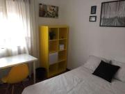 3 Dormitorio Shared Living/Roommate...