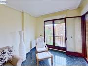 3 dormitorios, dos baños, garaje y trastero