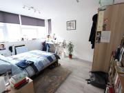 3 Double Bedroom 2 Bathroom flat. Ideal for a...