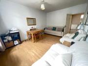 3 double bedroom flat in Kings Cross
