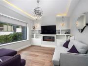 3 Edmondstown Close, Rathfarnham, Dublin 16 Murphy...