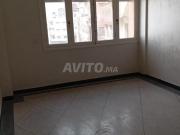 3 etages sans ascenseur 2 pieces salon agences non