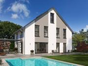 3 etagiges Haus mit vielen Zimmern und Wohnraum ! Preis...