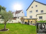 3 Familienhaus mit Garten, Sessellift & Garage Top Lage...