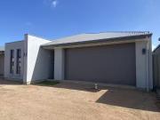 3 Farmer Road, Munno Para West, SA 5115