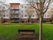 3 Hawker Place, London E17, 2 bed flat to rent, £1,750...