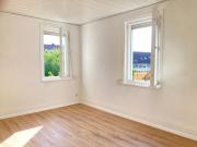 3 helle Zimmer in ruhiger, zentraler 3,5 Zimmer Wohnung...