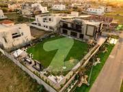 3 Kanal Fully Basement & Full Furnished Brand New House...