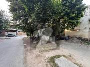 3 Kanal Old House For Sale in Main Cantt