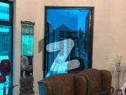 3 Kanal Solid House Facing Nawaz Sharif Park Model Town...