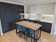 3 King Size Bedrooms & Ensuites at discount