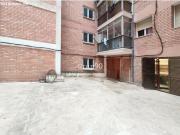 3 LOCALES COMERCIALES EN ZONA INSTITUT