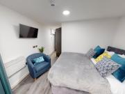 3 Month Let Available! £800pcm, Wifi & Water Inc