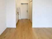 3. OG | 1 Zimmer Wohnung | 2m² Loggia | Hofseitig