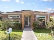 3 Pallyang Lane, Cranbourne East VIC 3977