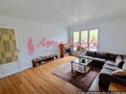 3 pièces avec cave et parking Etat neuf