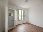 3 pieces avec terrasse proche commerces et bus
