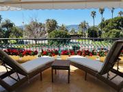 3 PIECES CROISETTE PROCHE PALM BEACH AVEC PARKING