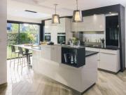 3 PIÈCES de 64m² + TERRASSE + PKG s
