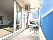 3 PIECES EN DERNIER ETAGE AVEC TERRASSE VUE DEGAGEE