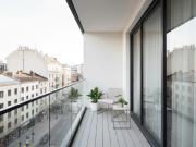 3 PIECES EN ETAGE AVEC BALCON PROCHE GARE