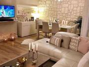 3 PIÈCES offrant 27m² de surface privative
