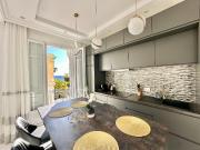 3 PIÈCES RÉNOVÉ PROMENADE DES ANGLAIS VUE MER