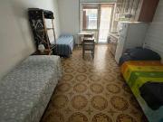 3 posti letto e cucina privata in appartamento condiviso...