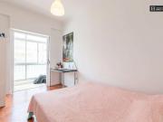 3 quarto, Lisbon Lisbon 1500 077 69292544