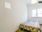 3 quarto, Lisbon Lisbon 1500 077 69292556