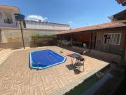 3 quartos/térrea/piscina/lote grande/condominio...