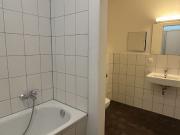 3 Raum Wohnung mit Balkon