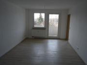 3 Raum Wohnung mit Balkon und Stellplatz