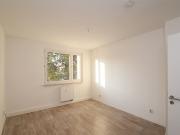 3 Raum Wohnung Paul Suhr Straße 49b