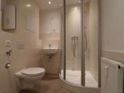 3 Raumwohnung mit Balkon und Dusche